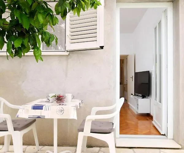 Apartment Zuvela Vela Luka