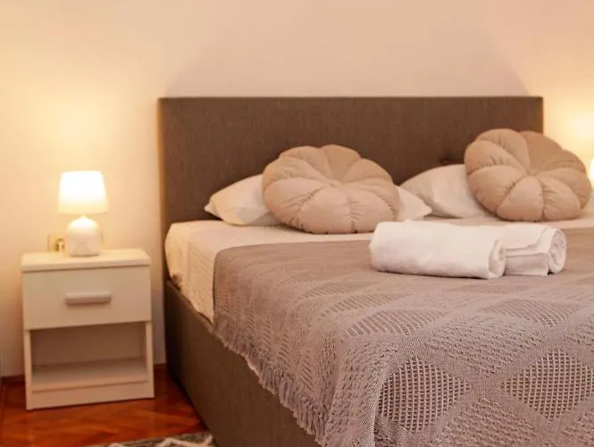 Apartment Zuvela Vela Luka